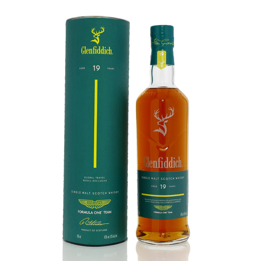 Glenfiddich® & Aston Martin Formula One® Team 19 Years Old Single Malt Scotch Whisky - Attenza.net