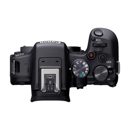Canon EOS R10 RF-S18-150mm F3.5-6.3 is STM