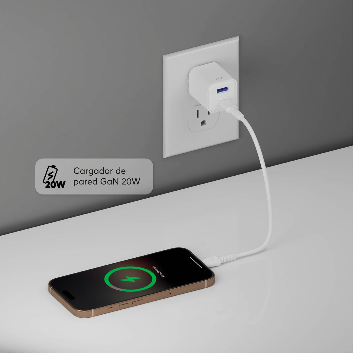 Cargador PowerPlug Mini 20W para USB-A - USB-C - Attenza Panamá