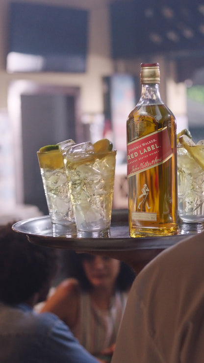 Johnnie Walker Red Label Blended Scotch Whisky - Attenza Panamá