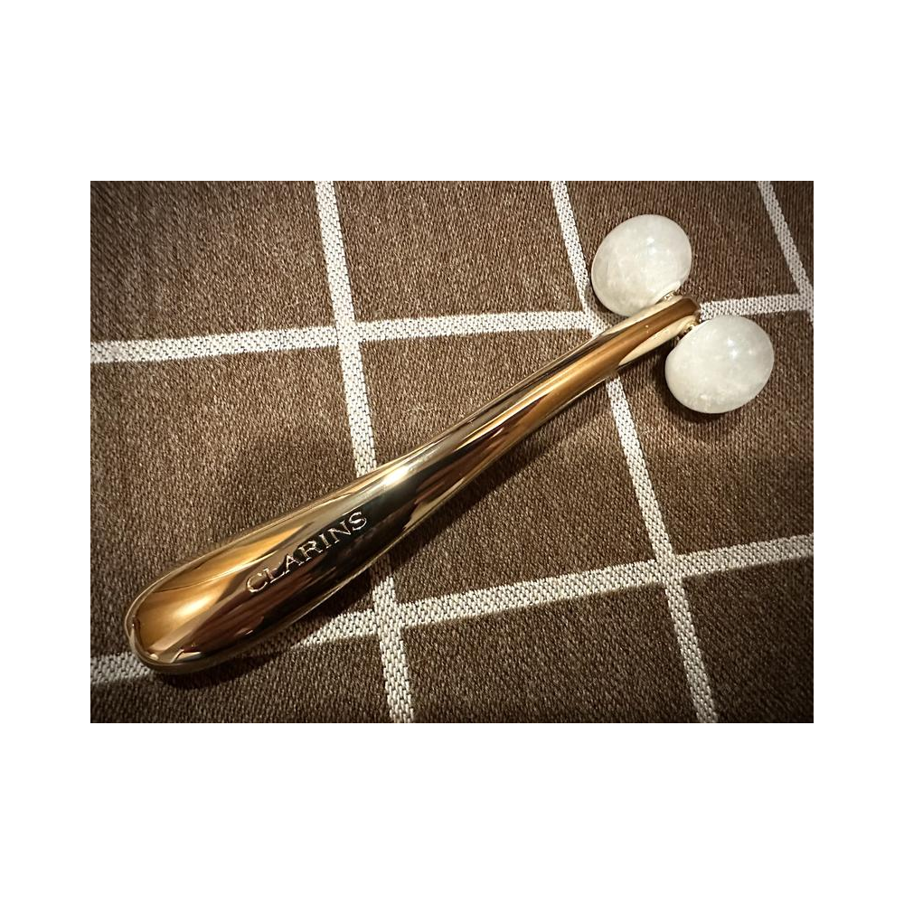Clarins Masajeador Precious Le Roll-On