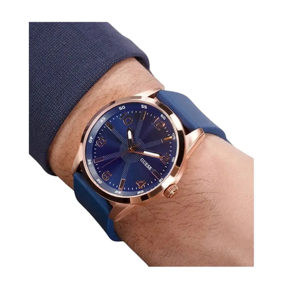 Guess Reloj Monte Analógico Dorado de Hombre - Attenza Panamá