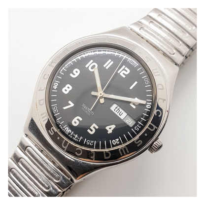 Swatch Glow Yvs533G