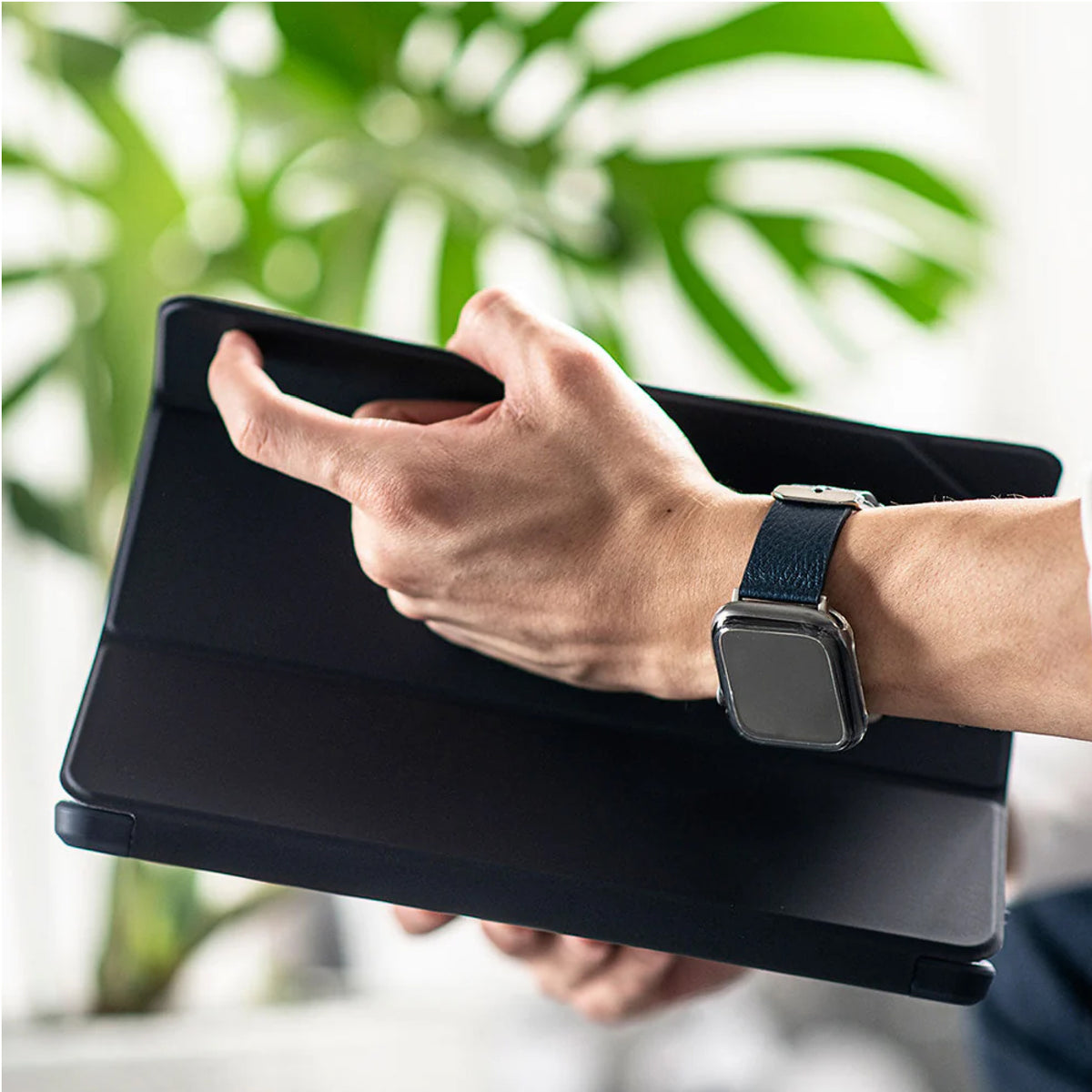 SafeCase 360 para Apple Watch - Attenza Panamá
